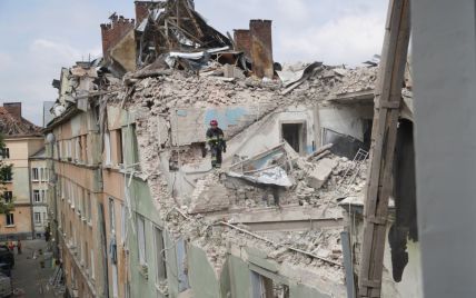 Ракетний удар по Львову: під завалами знайшли тіло ще однієї людини, кількість потерпілих зросла